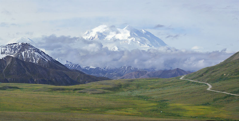 panaorama of Mt. McKinley