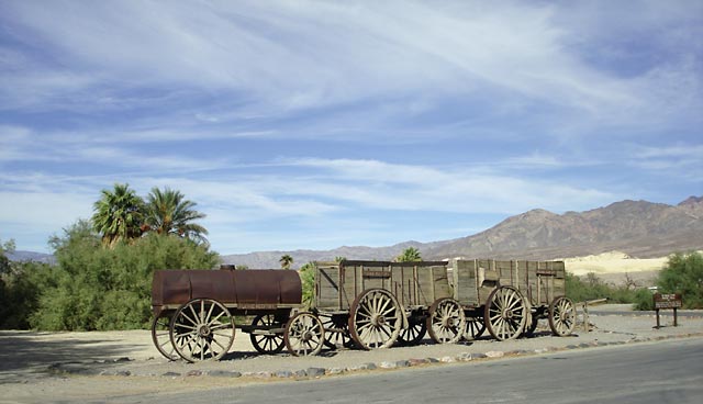 20 mule team wagon train